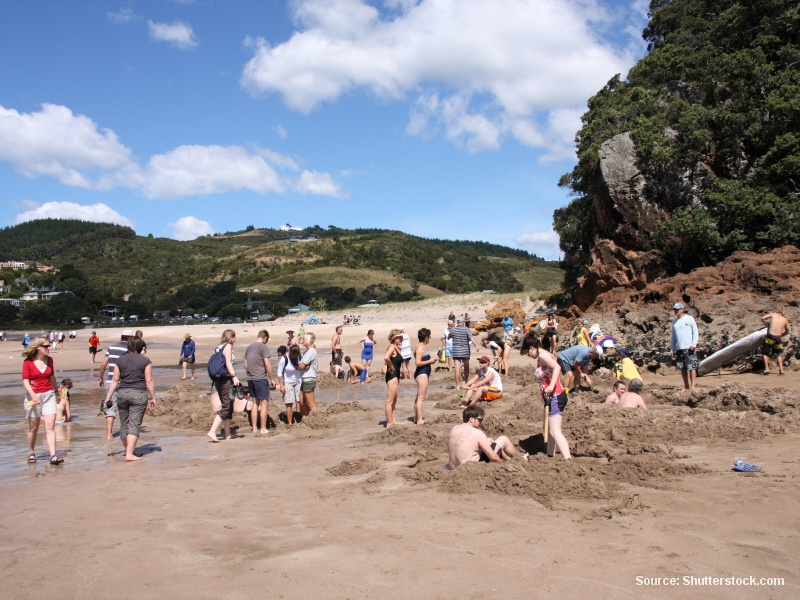 Hot Water Beach (Nový Zéland)