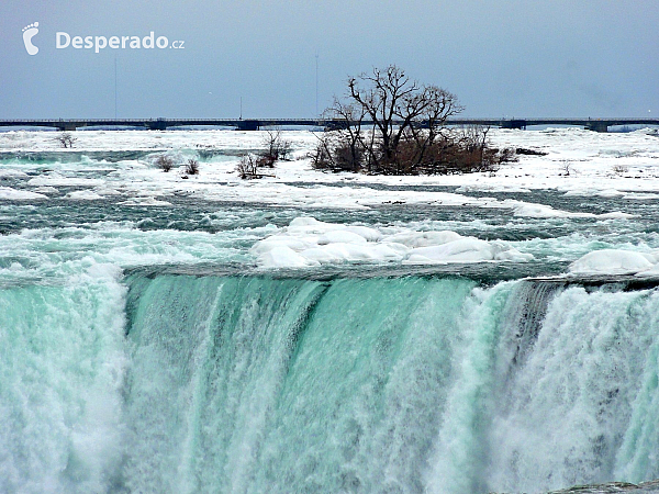 Ledové Niagarské vodopády (Kanada)