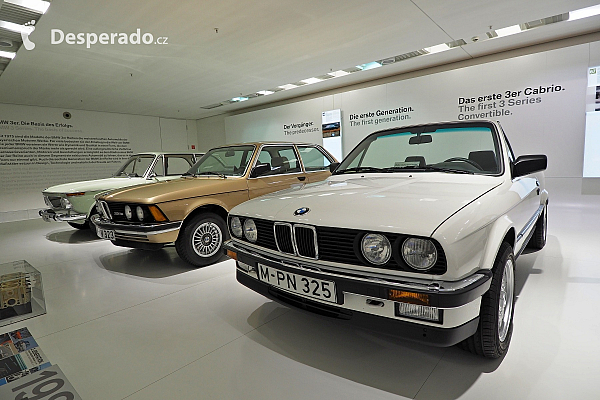 Muzeum BMW v Mnichově (Bavorsko - Německo)