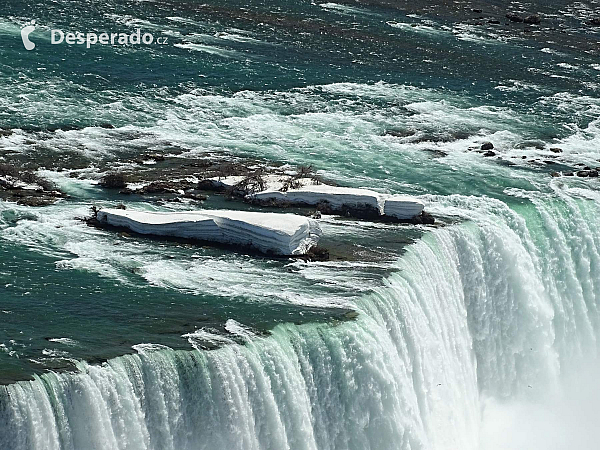 Niagarské vodopády (Kanada)