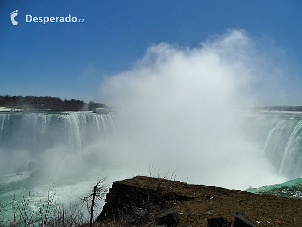 Niagarské vodopády (Kanada)