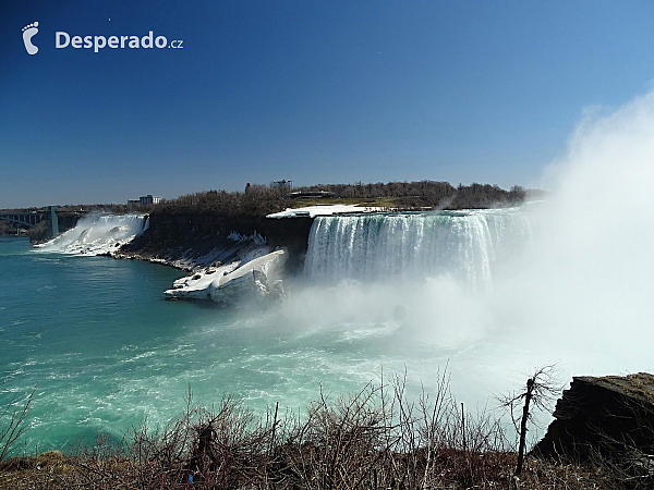 Niagarské vodopády (Kanada)