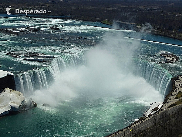 Niagarské vodopády (Kanada)