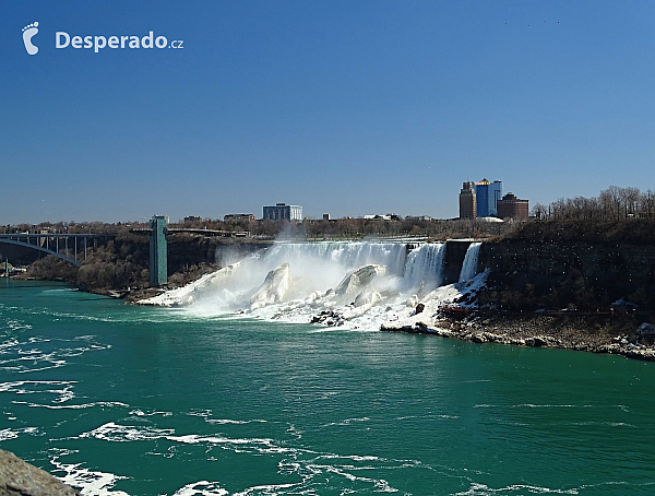 Niagarské vodopády (Kanada)