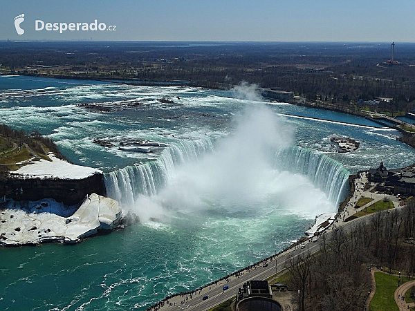 Niagarské vodopády (Kanada)