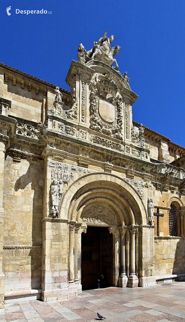 Basílica de San Isidoro v Leónu (León - Španělsko)