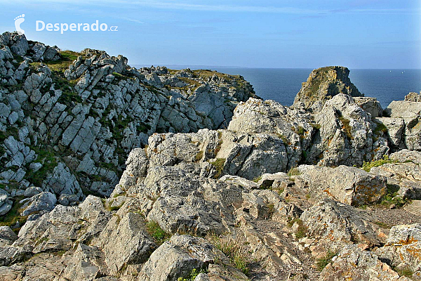 Pointe de Pen-Hir na poloostrově Crozon (Bretaň - Francie)