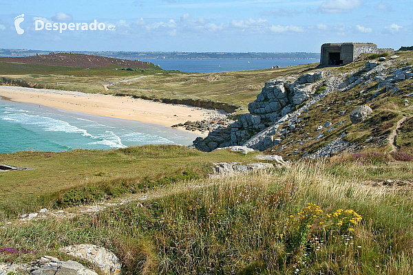 Pointe de Pen-Hir na poloostrově Crozon (Bretaň - Francie)