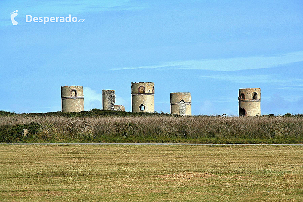 Pointe de Pen-Hir na poloostrově Crozon (Bretaň - Francie)