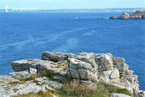 Pointe de Pen-Hir na poloostrově Crozon (Bretaň - Francie)