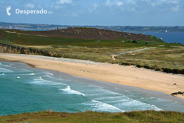 Pointe de Pen-Hir na poloostrově Crozon (Bretaň - Francie)