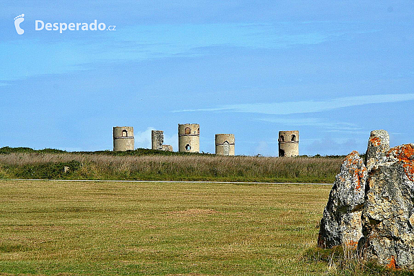 Pointe de Pen-Hir na poloostrově Crozon (Bretaň - Francie)