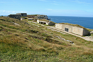 Pointe de Pen-Hir na poloostrově Crozon (Bretaň - Francie)
