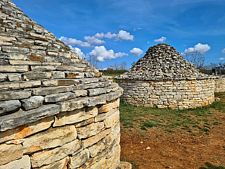 Kažun Park v blízkosti Vodnjan (Istrie - Chorvatsko)