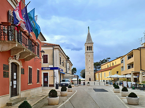 Chorvatské letovisko Novigrad je oblíbenou destinací na Istrii
