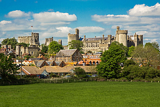 Hrad Arundel (Velká Británie)