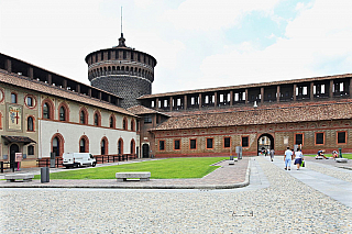 Hrad rodiny Sforzů v Miláně (Lombardie - Itálie)