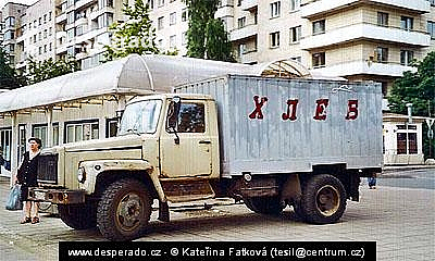 Nákladní automobil pro rozvoz chleba v Petrohradu (Rusko)