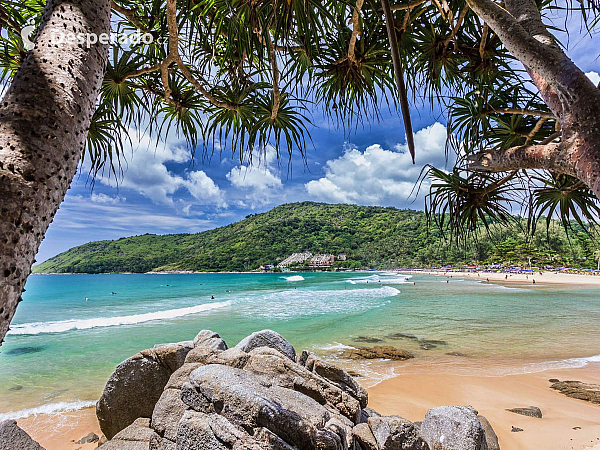 Naiharn Beach (Phuket - Thajsko)