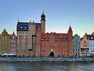 Gdaňsk je okouzlující město u Baltského moře (Polsko)