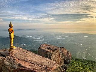 Zajímavosti v provincii Lopburi (Thajsko)
