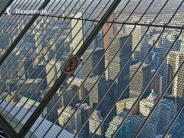 CN Tower v Torontu (Ontario - Kanada)