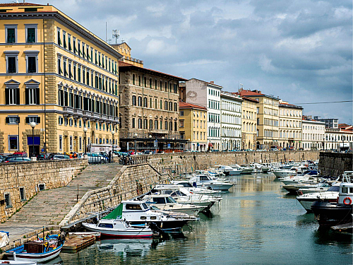 Livorno je mořskou branou do Toskánska (Itálie)
