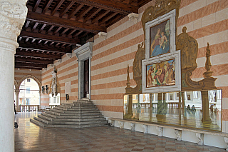 Visegrád (Maďarsko)Udine (Furlánsko-Julské Benátsko – Itálie)