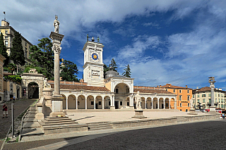 Visegrád (Maďarsko)Udine (Furlánsko-Julské Benátsko – Itálie)