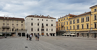 Visegrád (Maďarsko)Udine (Furlánsko-Julské Benátsko – Itálie)