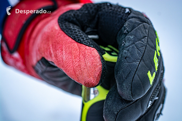 Jak vybrat rukavice na lyže a snowboard?