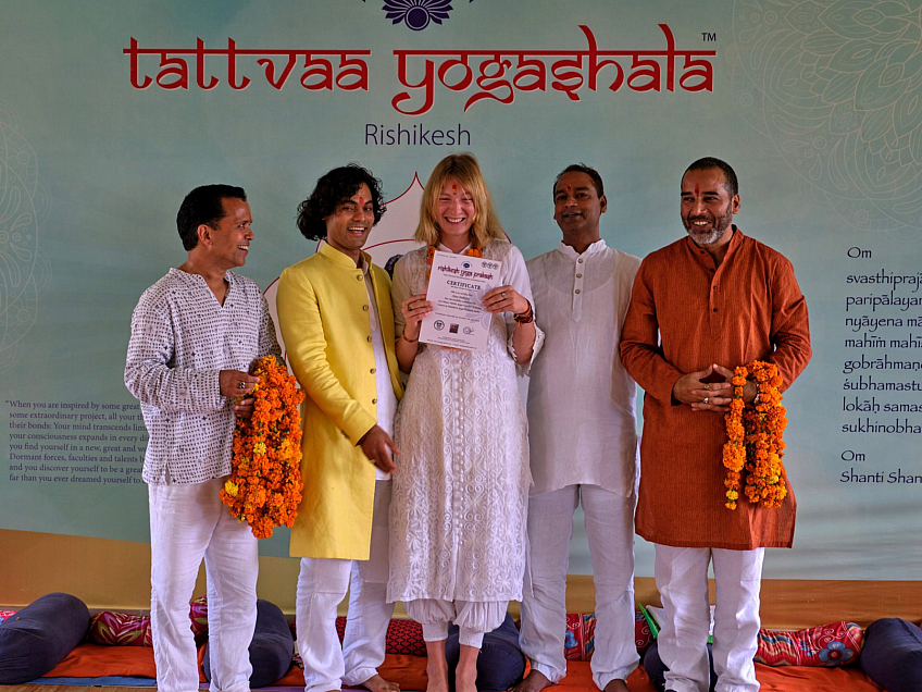 Střípky z pobytu na  kurzz Hatha jógy v Rishikeshi (Indie)