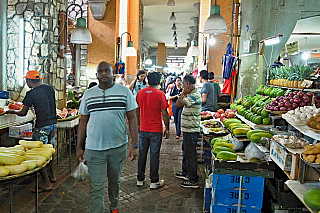 Centrální trh v Port Louis (Mauricius)