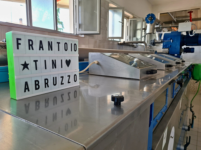 Olivový mlýn Frantoio Tini v Castilenti (Abruzzo - Itálie)