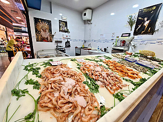 Mercado San Augustín v Granadě (Andalusie - Španělsko)