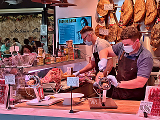Mercado San Augustín v Granadě (Andalusie - Španělsko)