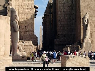 Chrám v Karnaku (Egypt)