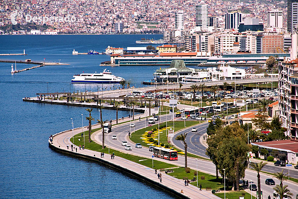 Izmir (Turecko)