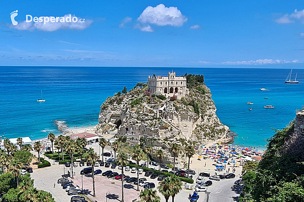 Santuario di Santa Maria dell'Isola di Tropea (Tropea - Itálie)