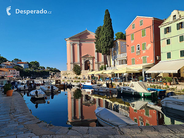 Veli Lošinj (ostrov Lošinj - Chorvatsko)