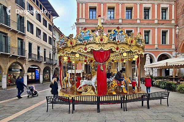 Piazza dei Signori v Trevisu (Benátsko - Itálie)