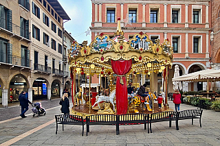 Piazza dei Signori v Trevisu (Benátsko - Itálie)