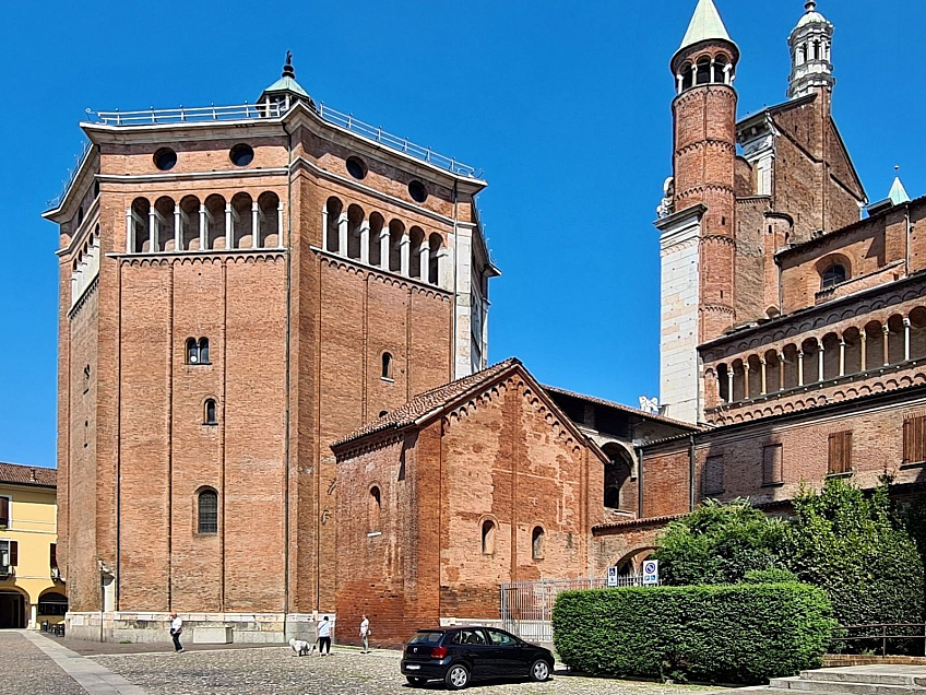 Baptisterium v Cremoně