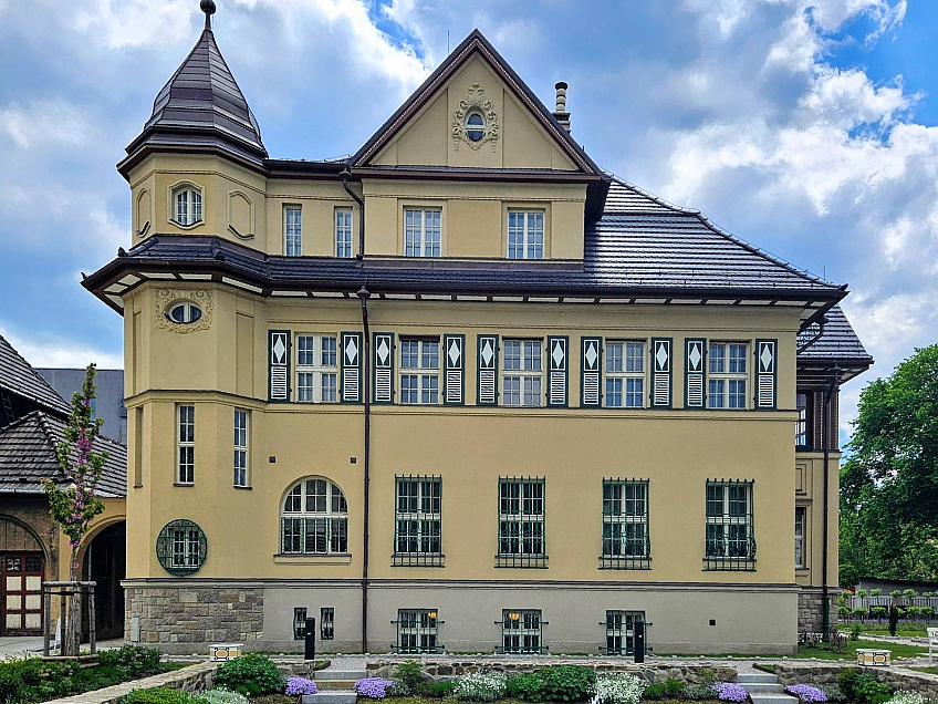 Vila Grossmann původně ze zadní strany (Ostrava - Česká republika)