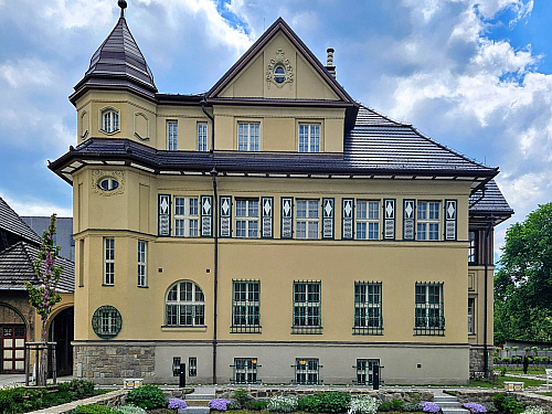 Vila Grossmann původně ze zadní strany (Ostrava - Česká republika)