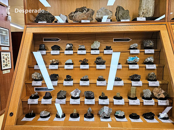 Geologický pavilon prof. F. Pošepného v Ostravě-Porubě (Česká republika)