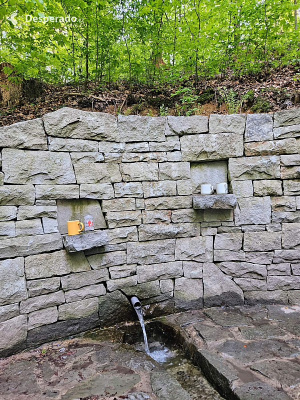 Cesta vody - pramen pod Kolibou (Bělský les - Ostrava)