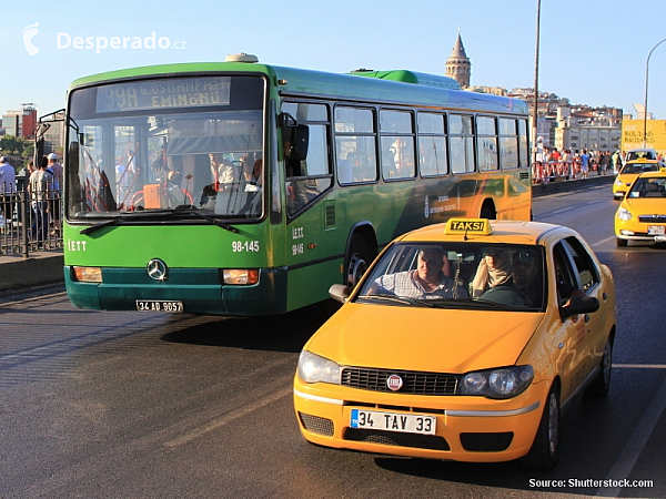 Taxi v Istanbulu (Turecko)