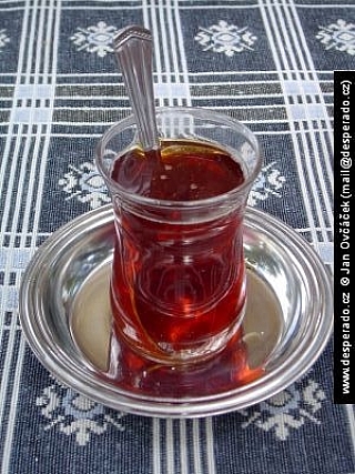 Všudypřítomná sklenička čaje (Turecko)