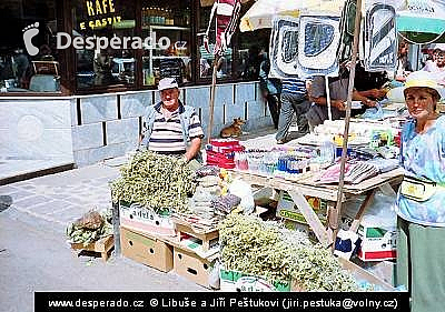 Korca, prodejce čaje (Albánie)